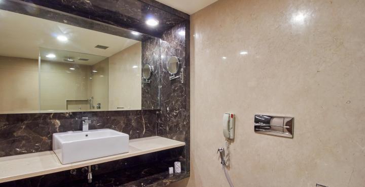 Paradigm Sarovar Portico Kākināda Exterior foto